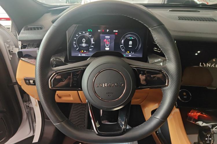 Used Lynk & Co 09 EM-P 2021 2.0T PHEV Halo Six-Seater Steering Wheel