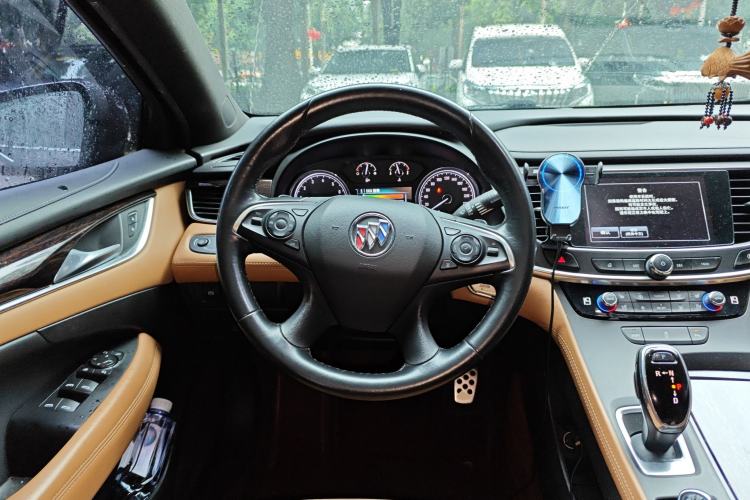 Used Buick LaCrosse 2016 20T Leading Model
