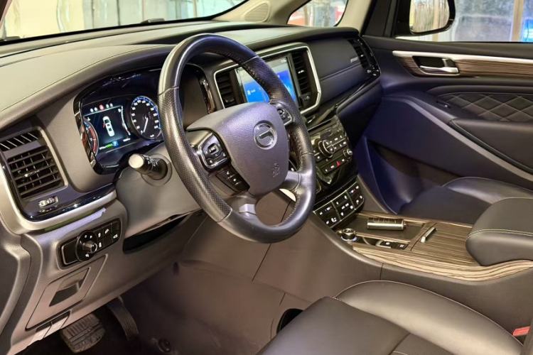 Used GAC Trumpchi M8 2018 320T Luxury Edition
