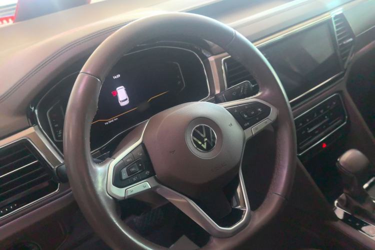 Used Volkswagen Viloran 2020 330TSI Luxury Edition