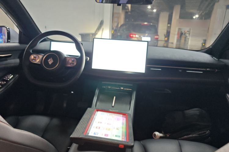 Used Baojun Yunhai 2024 140km Plug-in Hybrid Version