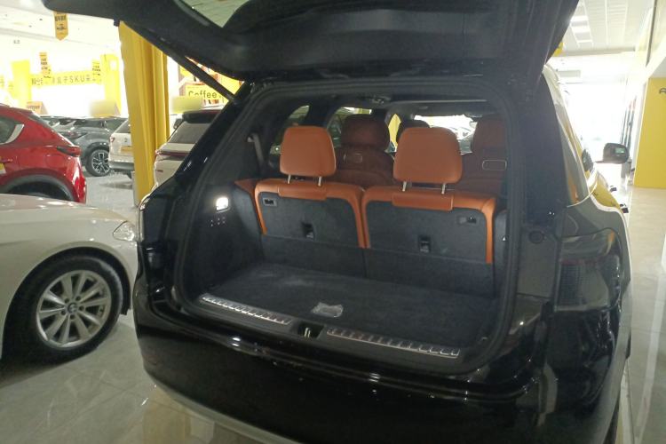 Used Hima AITO M9 2025 Extended-Range Max Version 52 kWh 6-Seater Edition Trunk