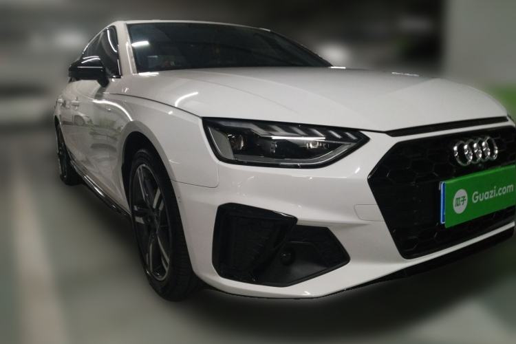 Used Audi A4L 2022 40 TFSI Luxury Dynamic Model
