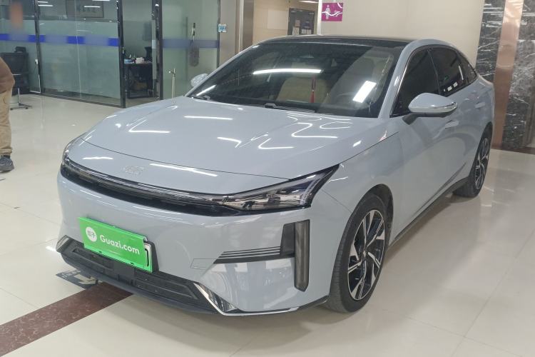 Used Geely Galaxy L6 2023 125km Starship
