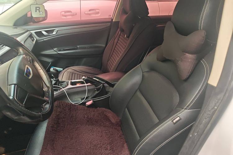 Used Geely Auto Emgrand GL 2017 1.8L Manual Elite Model Left Front Seat