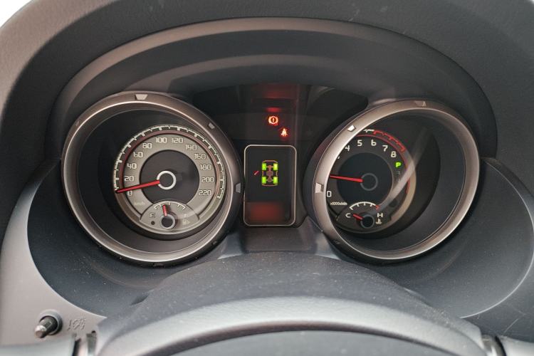 Used Mitsubishi Pajero 2015 3.0L Automatic Elite Overdrive Version China IV Standard Instrument Cluster
