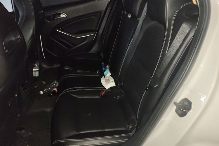 Used Mercedes-Benz GLA 2018 GLA 200 Sport Edition Left Rear Seat