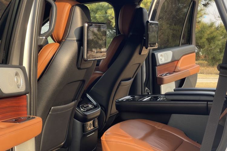 Used Lincoln Navigator 2018 3.5T Prestige Version China V Emission Standard
