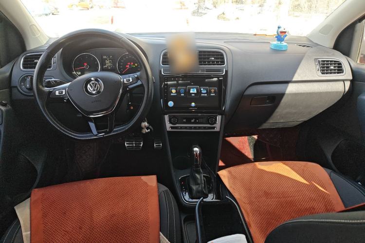 Used Volkswagen Polo 2014 1.6L Cross Polo Automatic