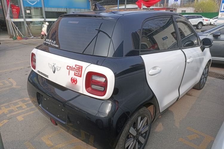 Used ORA Black Cat 2021 351 km Standard Version
