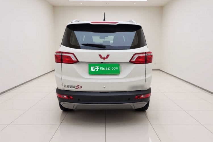 Used Wuling Hongguang S3 2019 1.5L Manual Luxury Model China VI Standard