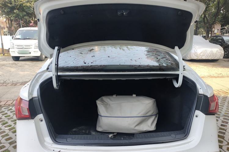 Used MG GT 2016 1.5L Manual Value-Added Luxury Edition