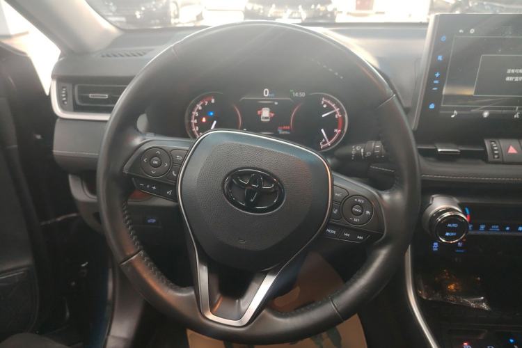 Used Toyota Wildlander 2020 2.0L CVT Four-Wheel Drive Premium Edition Steering Wheel
