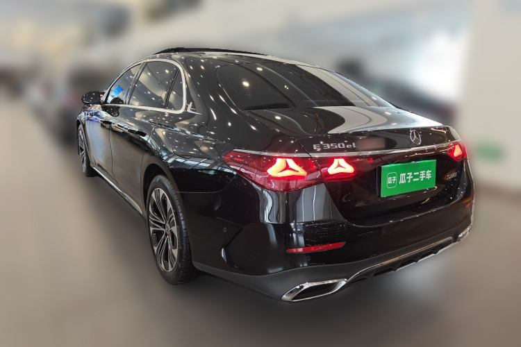 Used Mercedes-Benz E-Class New Energy 2024 E 350 e L Plug-in Hybrid Sports Sedan Rear Left 45 Deg