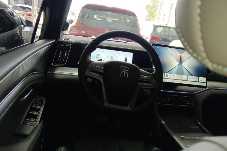 Used BYD Song L DM-i 2026 Model 200KM Superior Version
