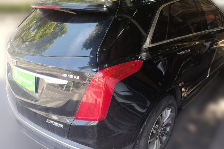 Used Cadillac XT5 2017 Anniversary Edition 25T Luxury Model
