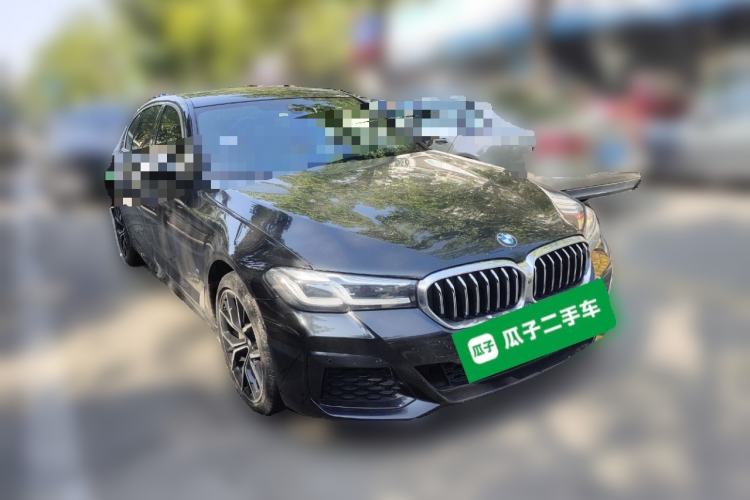 Used BMW 5 Series 2023 530Li Luxury Edition M Sport Package Exterior 2
