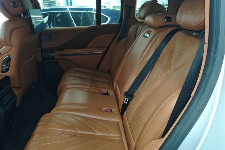 Used Yangwang U8 2023 Luxury Edition
