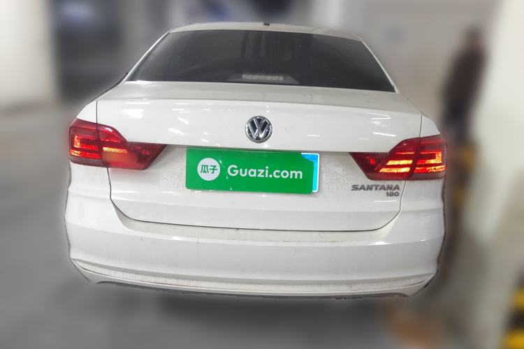 Used Volkswagen Santana 2016 1.6L Manual Fashion Edition
