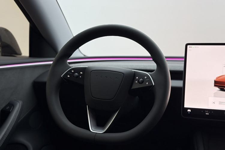 Used Tesla Model 3 2023 Long-Range All-Wheel-Drive Version