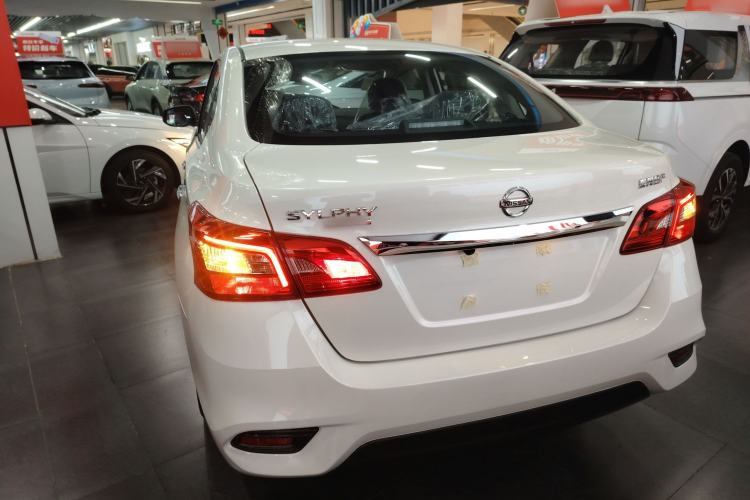 Used Nissan Sylphy 2024 Facelifted Three Classic 1.6XE CVT Comfort Edition
