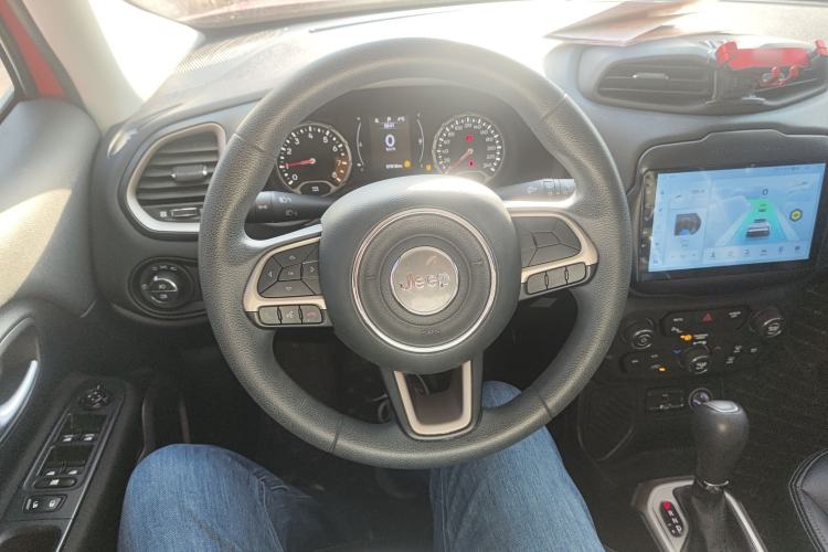 Used Jeep Renegade 2018 Connected Large Screen Version 180T Automatic High-Energy Edition