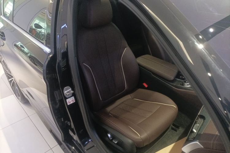 Used BMW 5 Series 2022 Second Facelift 530Li Leading Edition M Sport Package
