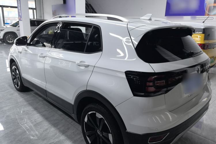 Used Volkswagen Tacqua 2021 200TSI DSG JoyConnect Edition Exterior 2