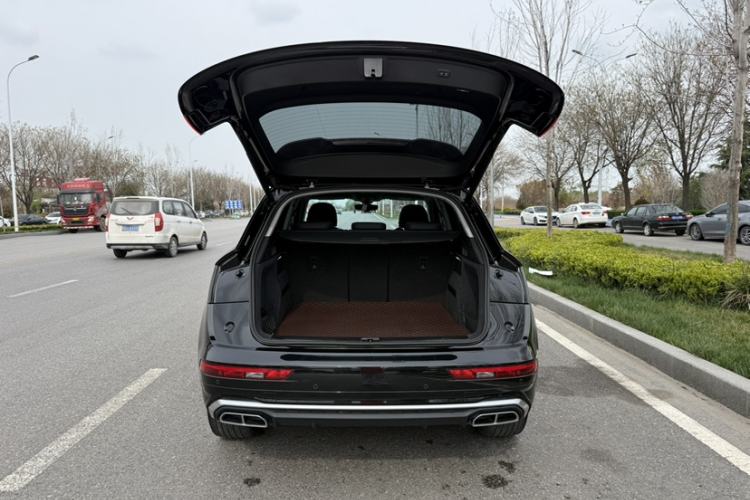 Used Audi Q5L 2022 45T Luxury Dynamic Model
