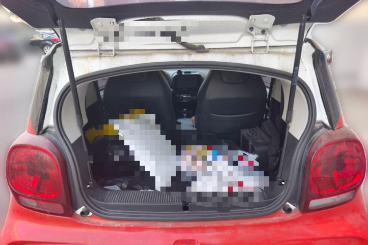 Used Roewe Clever 2021 302 km New Four-Seater Super-Efficient Version