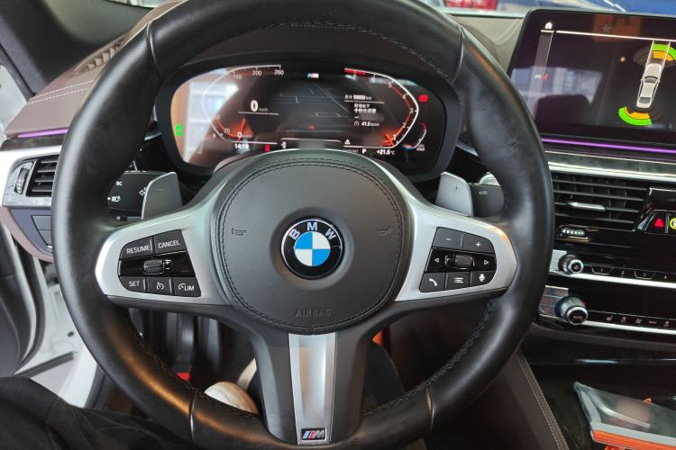 Used BMW 5 Series 2022 Restyled 530Li Leading Edition M Sport Package
