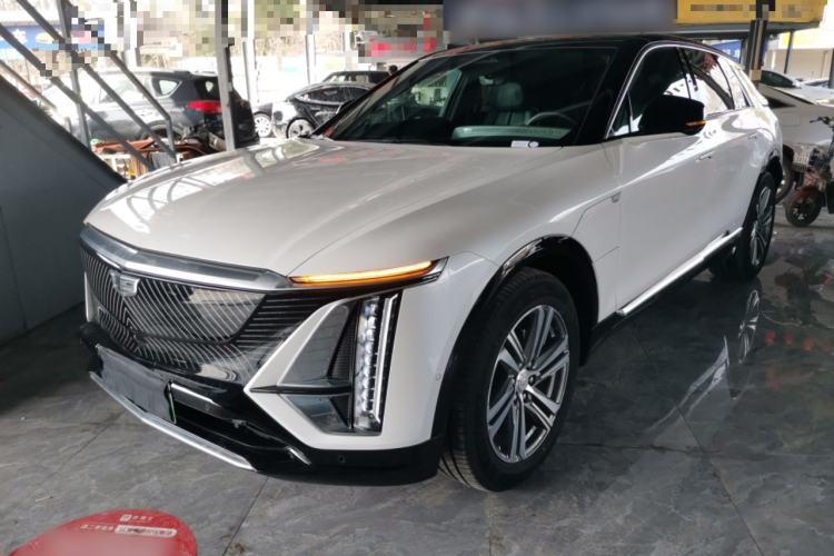 Used Cadillac LYRIQ 2022 Four-Wheel-Drive High-Performance Deluxe Edition