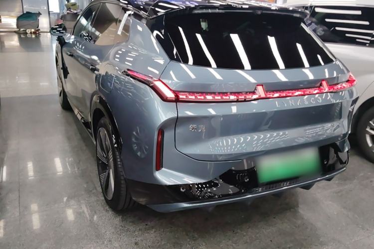 Used Lynk & Co 08 EM-P 2025 245km Ultra-Long Range Halo
