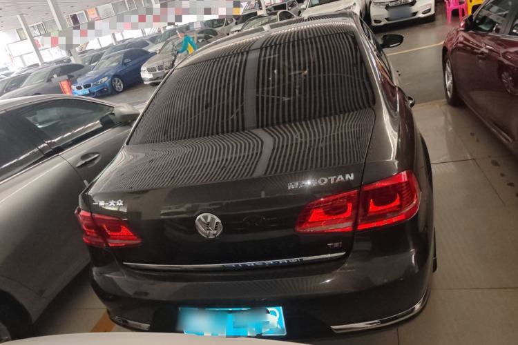 Used Volkswagen Magotan 2015 1.8TSI Advanced Model Rear