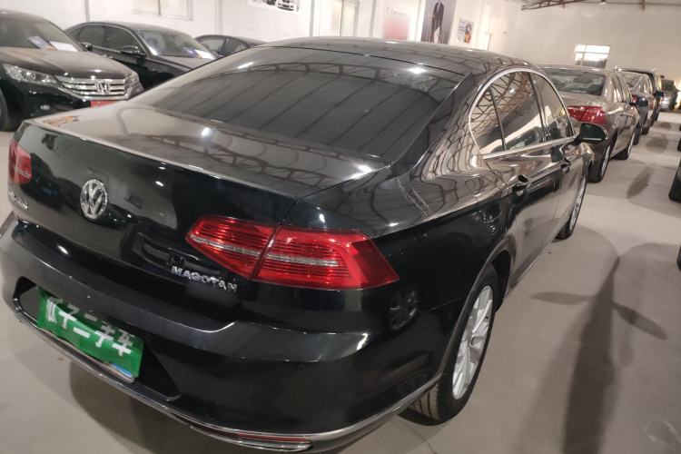 Used Volkswagen Magotan 2017 330TSI DSG Luxury Model
