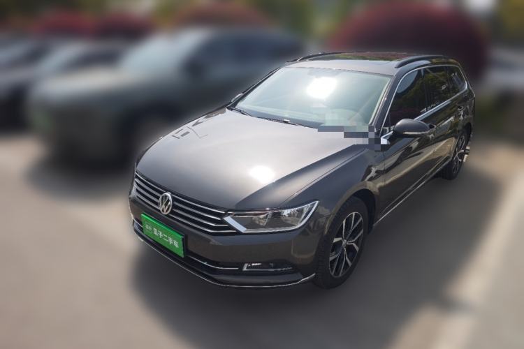 Used Volkswagen Variant 2017 380TSI Two-Wheel Drive Comfort Edition