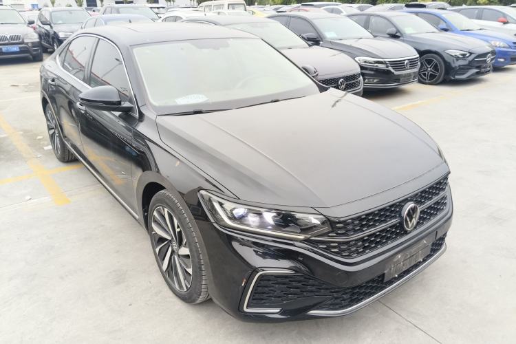 Used Volkswagen Passat 2022 330TSI Starry Elite Edition