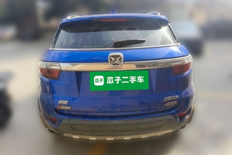 Used JMC Yusheng S330 2016 1.5L GTDi Automatic Two-Wheel Drive Flagship Edition Rear