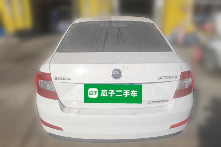 Used Skoda Octavia 2017 Classic Model 1.6L Automatic Standard Edition
