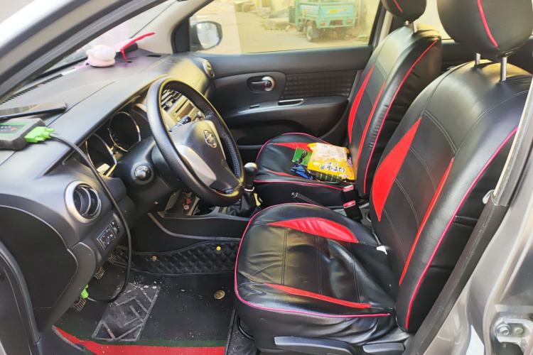 Used Nissan Livina 2013 Jingrui 1.6XL Manual Comfort Edition
