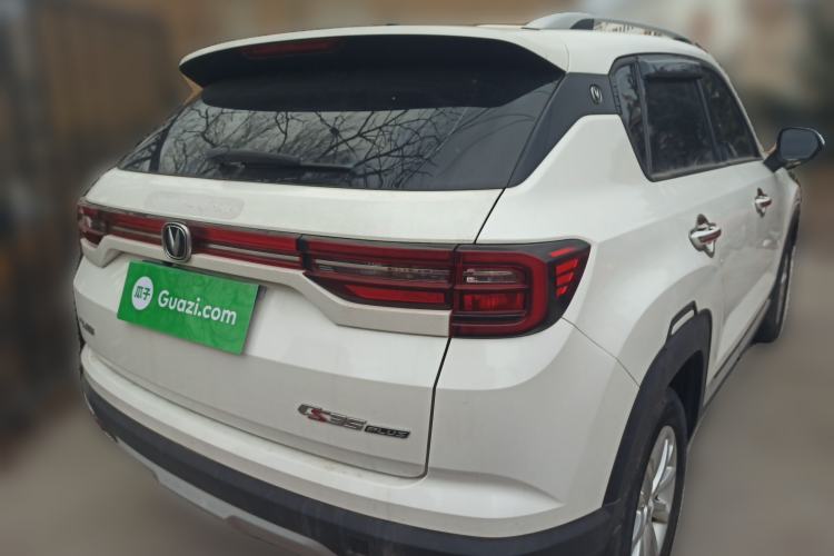 Used CHANGAN CS35PLUS 2019 1.6L Manual E-Link Upgrade Edition
