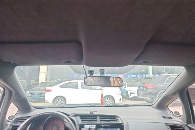 Used Honda Fit 2018 1.5L Manual Comfort Version Headliner