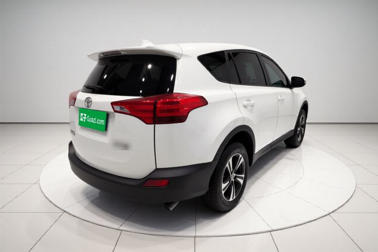 Used Toyota RAV4 2015 2.0L CVT Two-Wheel Drive Urban Edition
