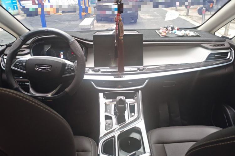 Used Geely Auto Jiajie 2021 1.8TD DCT Comfort Model Center Console