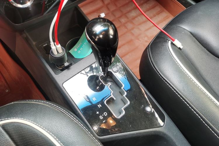 Used JAC Refine S2 2015 1.5L CVT Luxury Smart Version
