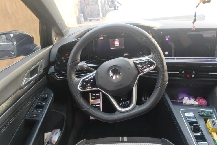 Used Volkswagen Golf 2023 Facelift 280TSI DSG R-Line Lite