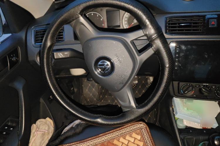 Used Volkswagen Santana 2021 1.5L Manual Fashion Edition Steering Wheel