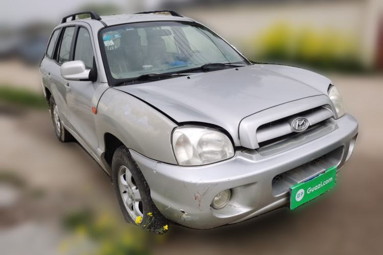 Used Huatai Santa Fe Classic 2012 2.0L Gasoline Manual Two-Wheel Drive Comfort Version Front Right 45 Deg