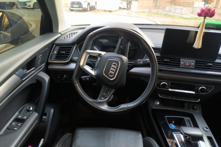 Used Audi Q5L 2022 40T Luxury Dynamic Model
