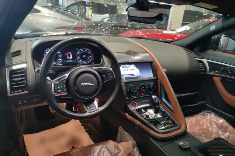 Used Jaguar F-TYPE 2021 P380 All-Wheel-Drive R-Dynamic Hardtop Version
